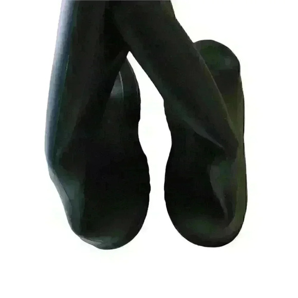 TINGLEY Rubber Work Brutes PVC 10- Inch Overshoe W/ Button Size 10 - Picture 5 of 6